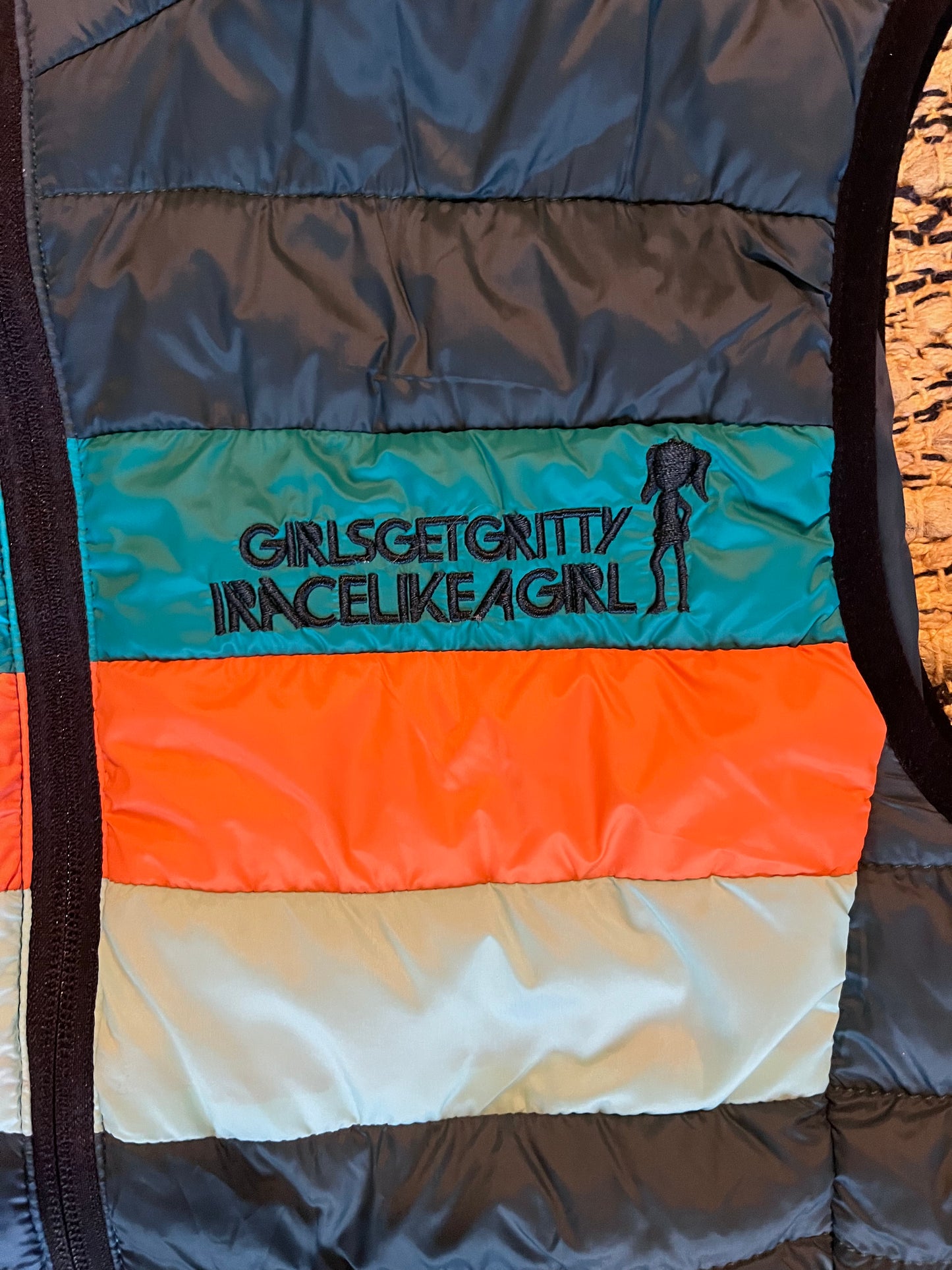 TEAM VEST - Cotopaxi style